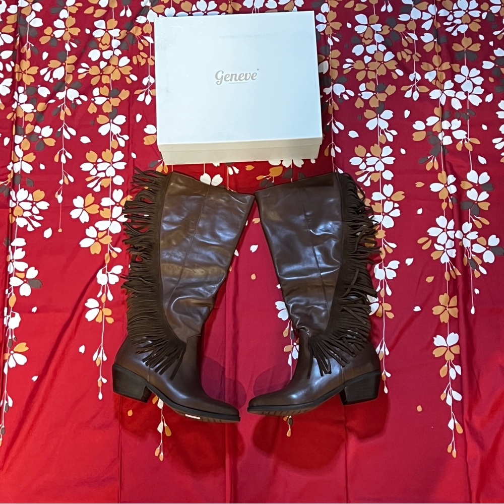 Geneve Italian Leather Fringe Boots BRAND NEW NEVER WORN